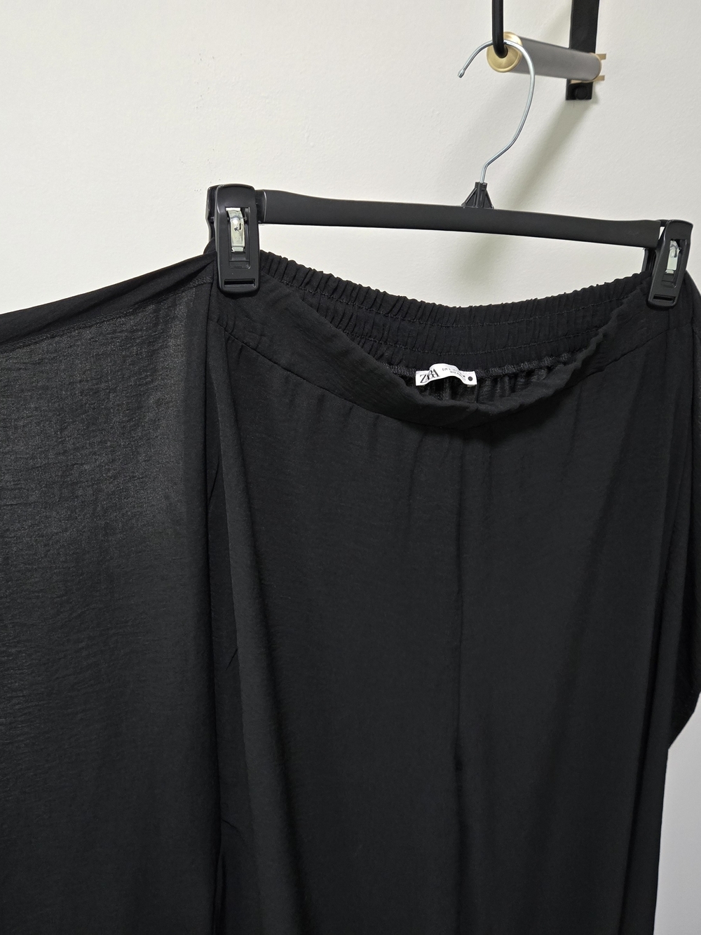 Zara Black Elastic-Waist Maxi Skirt